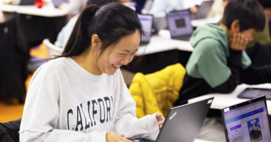 レノボ 導入事例 - 福岡市立吉塚小学校